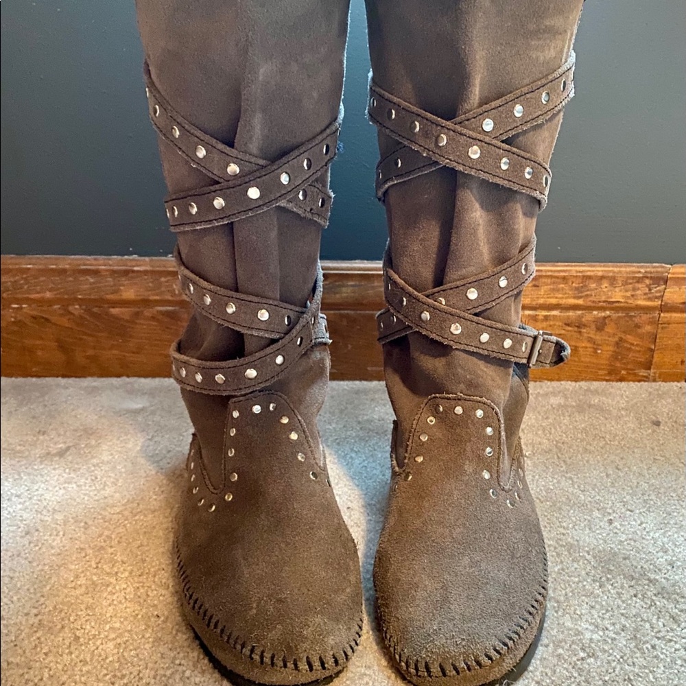 Minnetonka Boots